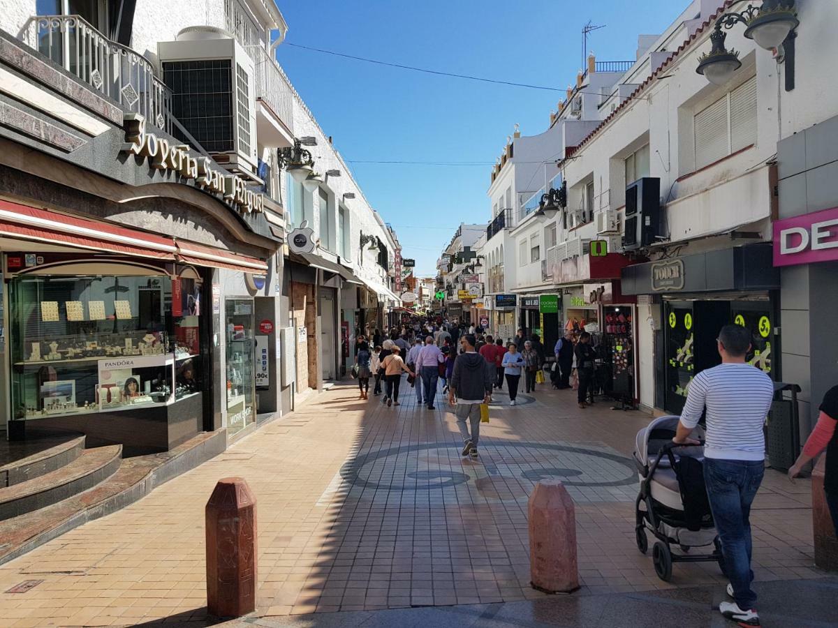 Appartamento Acogedor Estudio En El Centro Torremolinos Esterno foto